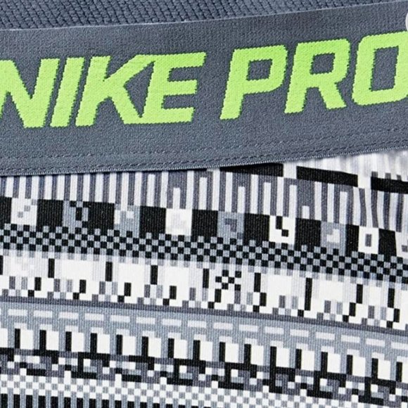 Nike Pro Warm 8 Bit Tight - Picture 3 of 10